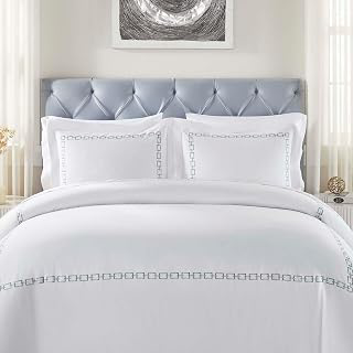 Superior Embroidered Cotton Duvet Cover Set, Soft Bedding Covers, 1 Duvet Cover with Button Closure, 2 Pillow Shams, Unique Design, Chain Links: Jacquard Weave and Production Notes