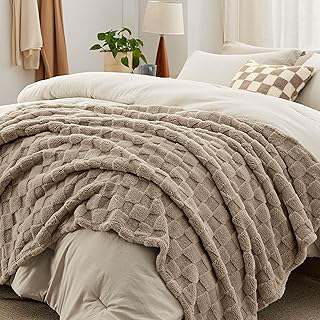 Bedsure Comforter King Size 5 Pieces - King Size Comforter Set with Checkered Throw Blanket and Decorative Pillow, Lightweiget Bedding, All: Jacquard Weave and Production Notes