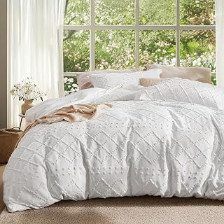 Bedsure White Boho Duvet Cover King, Soft Vintage Embroidery: Jacquard Weave and Production Notes