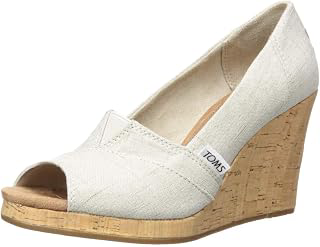 womens Classic Wedge: Jacquard Weave and Production Notes
