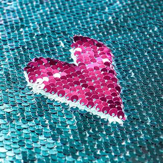ShinyBeauty Aqua Fuchsia Mermaid Sequin Fabric By The Yard- 1 Yard: Fabric Sourcing and Quality Notes