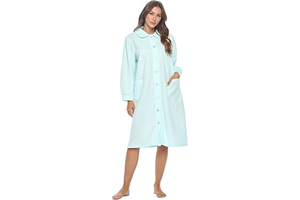 Women's Button Front Jacquard Terry Fleece Lounger Robe with Pockets: Jacquard Weave and Production Notes