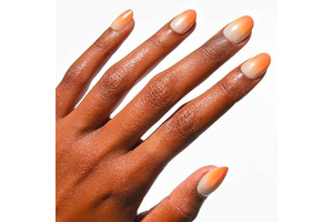 Glamnetic Halloween Press On Nails, Short Oval Glazed, Candy Corn: Ombre Dyeing and Production Notes