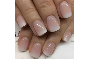 AzureBeauty Press on Nails Short Square Ombre Nude Fake Nails: Ombre Dyeing and Production Notes
