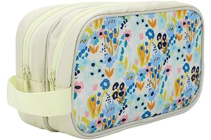 Bioworld Floral Print Dual Compartment Cream Toiletry Cosmetic Kit: Print Design and Production Notes