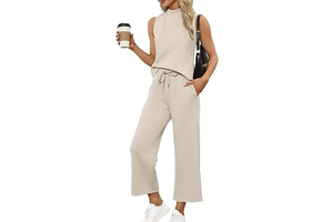 Two Piece Sets for Women Summer Outfits Lounge Sets Mock Neck Tops Wide Leg Crop Pants Vacation Travel Outfits: OEM Production and Sizing Notes