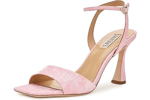 Women's Cady Sandals With Heart-shaped Buckle: Jacquard Weave and Production Notes