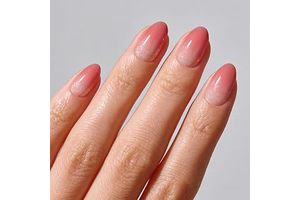ohora Gel Press On Nails | Pink, Glitter Ombre, Short Oval | Rosy Glow: Ombre Dyeing and Production Notes